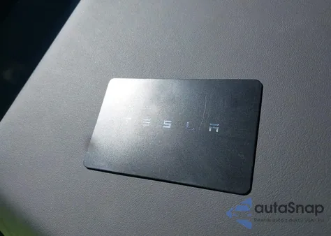 2025 Tesla Cybertruck All-Wheel Drive z USA, uszkodzony, nr VIN 7G2CEHED6SA066009